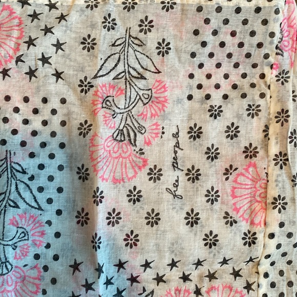 Free People Large Boho/Linen/Gauze pre- owned - Picture 4 of 9